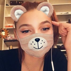 Meet your Posher, Savannah